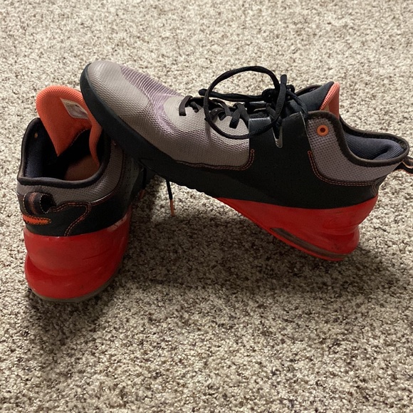 Nike Air Max Impact Shoes - Picture 5 of 7